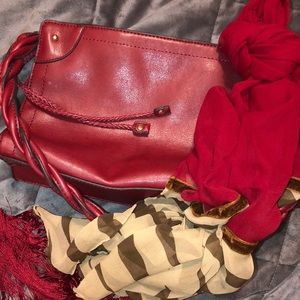 Dark Red, Medium sized hand bag!